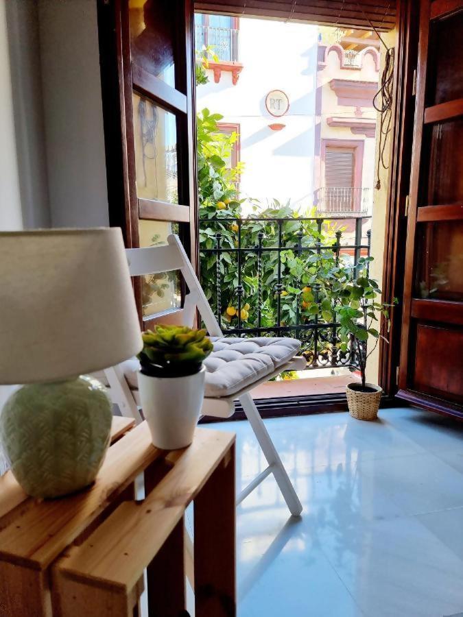Hostfy Mercado De Triana เซบีญา ภายนอก รูปภาพ